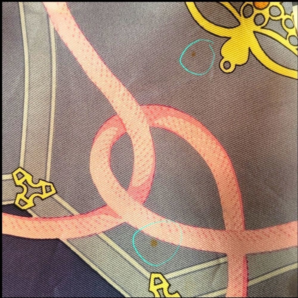 Hermes "Les Muserolles" scarf - Picture 10 of 10